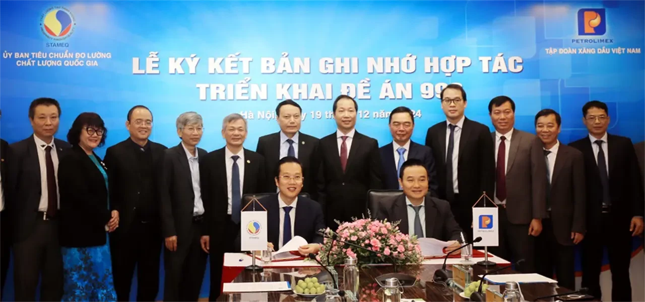 Lễ ký kết Bản ghi nhớ hợp tác giữa Petrolimex và Uỷ ban Tiêu chuẩn Đo lường Chất lượng Quốc gia